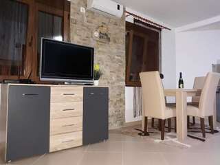 Апартаменты Apartment Tomanovic Бар Апартаменты с видом на море-18