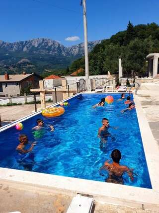 Апартаменты Apartment Tomanovic Бар Апартаменты с видом на море-71